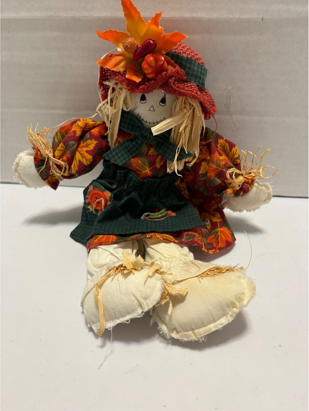 Fall scarecrow decoration